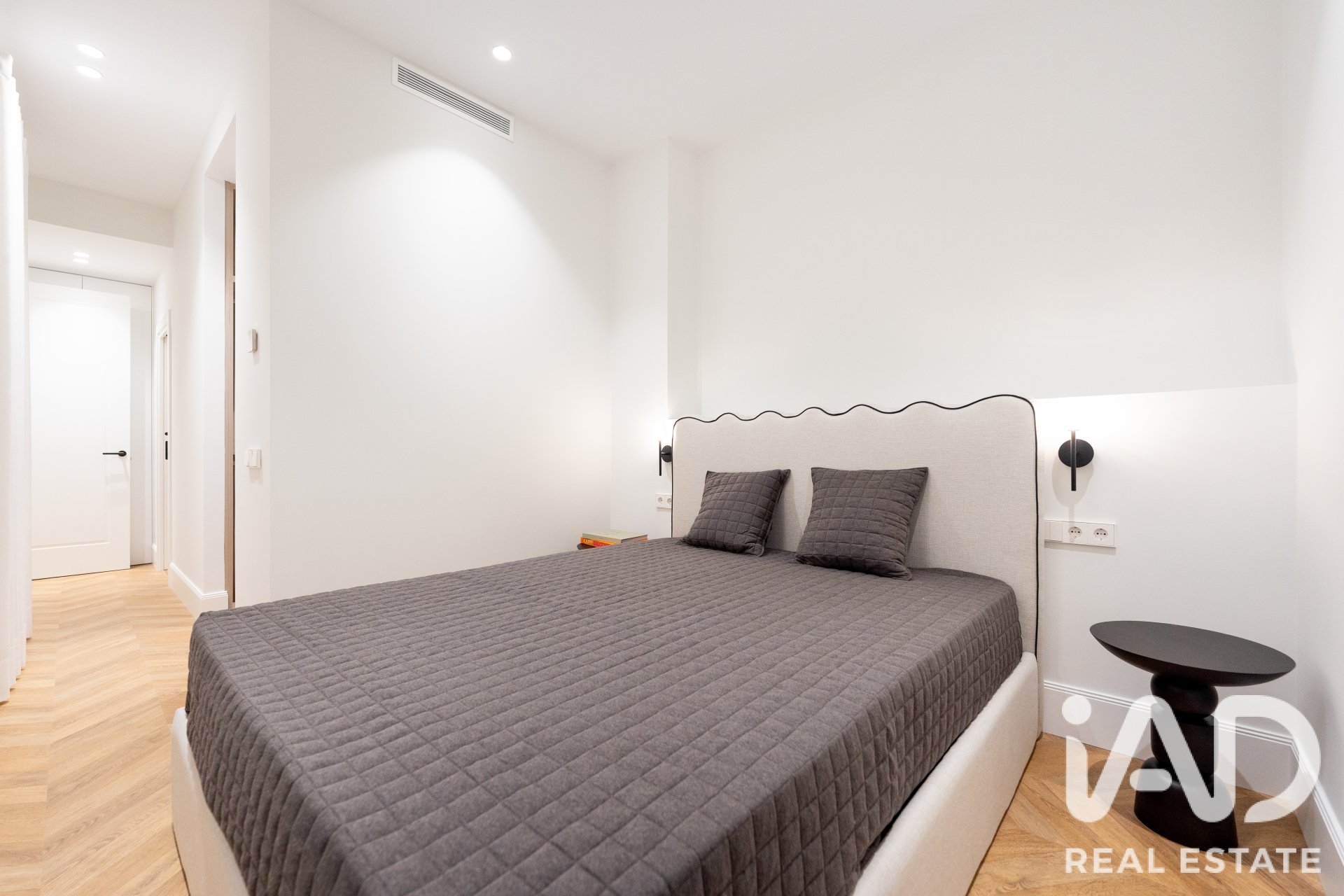 Huoneisto Madrid, Espanja 2 makuuhuonetta, 143 m2 No. 187733