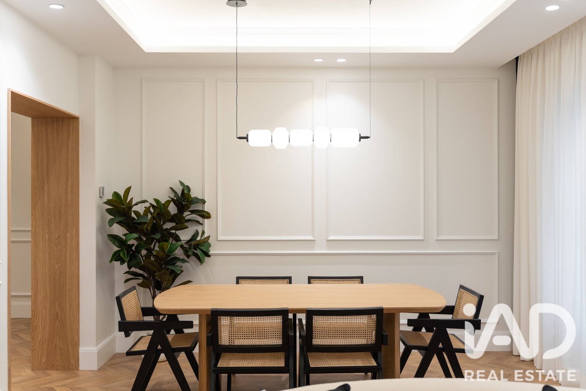 Huoneisto Madrid, Espanja 2 makuuhuonetta, 143 m2 No. 187733