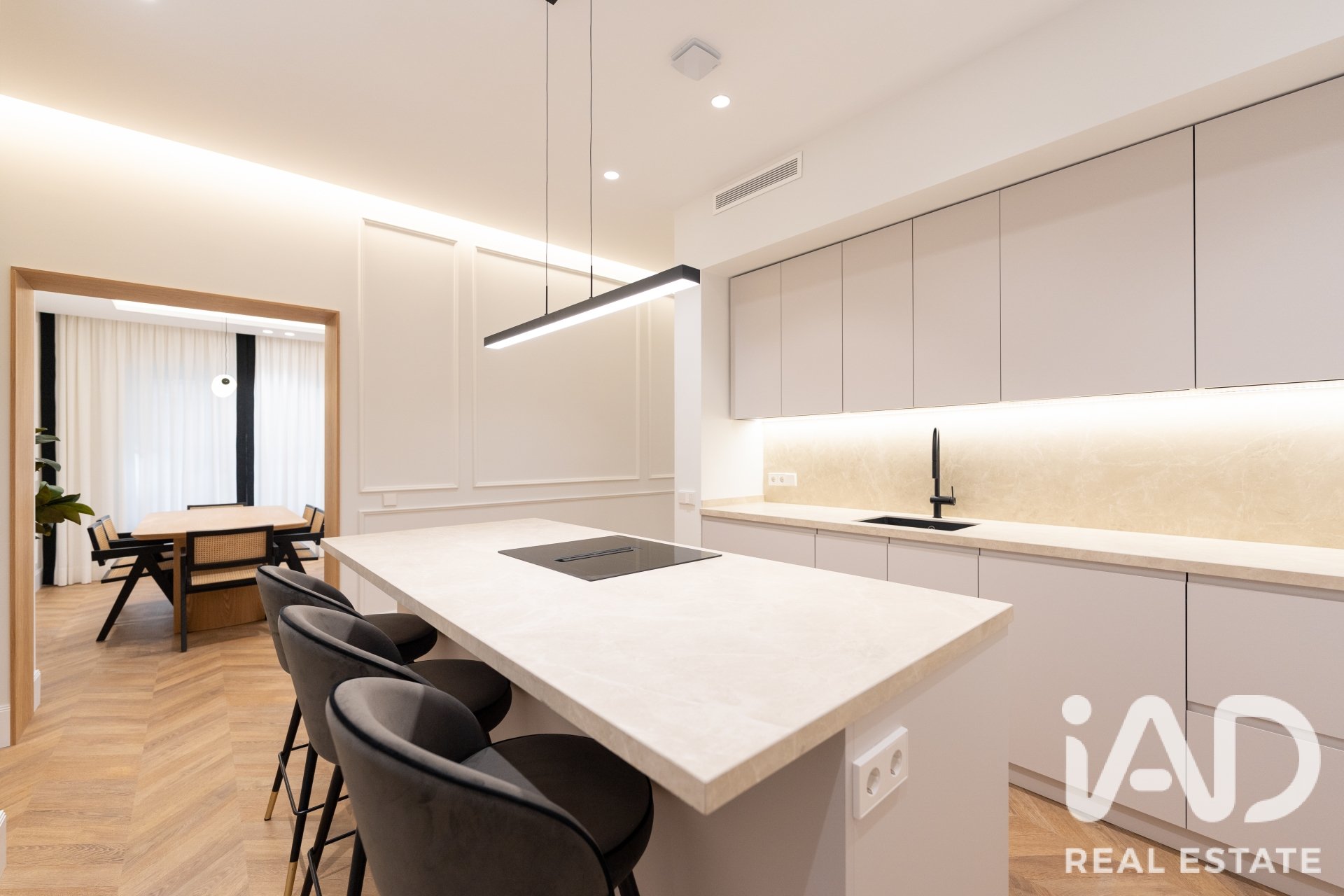 Huoneisto Madrid, Espanja 2 makuuhuonetta, 143 m2 No. 187733