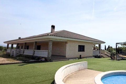 Māja Mont-roig del Camp, Tarragona, Spānijā 5 istabas, 421 m2 Nr. 187731