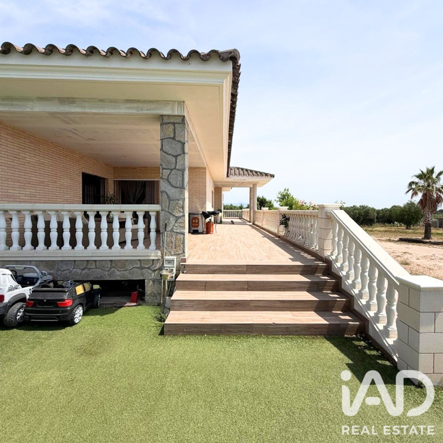House in Mont-roig del Camp, Tarragona, Spain 5 bedrooms, 421 sq.m. No. 187731