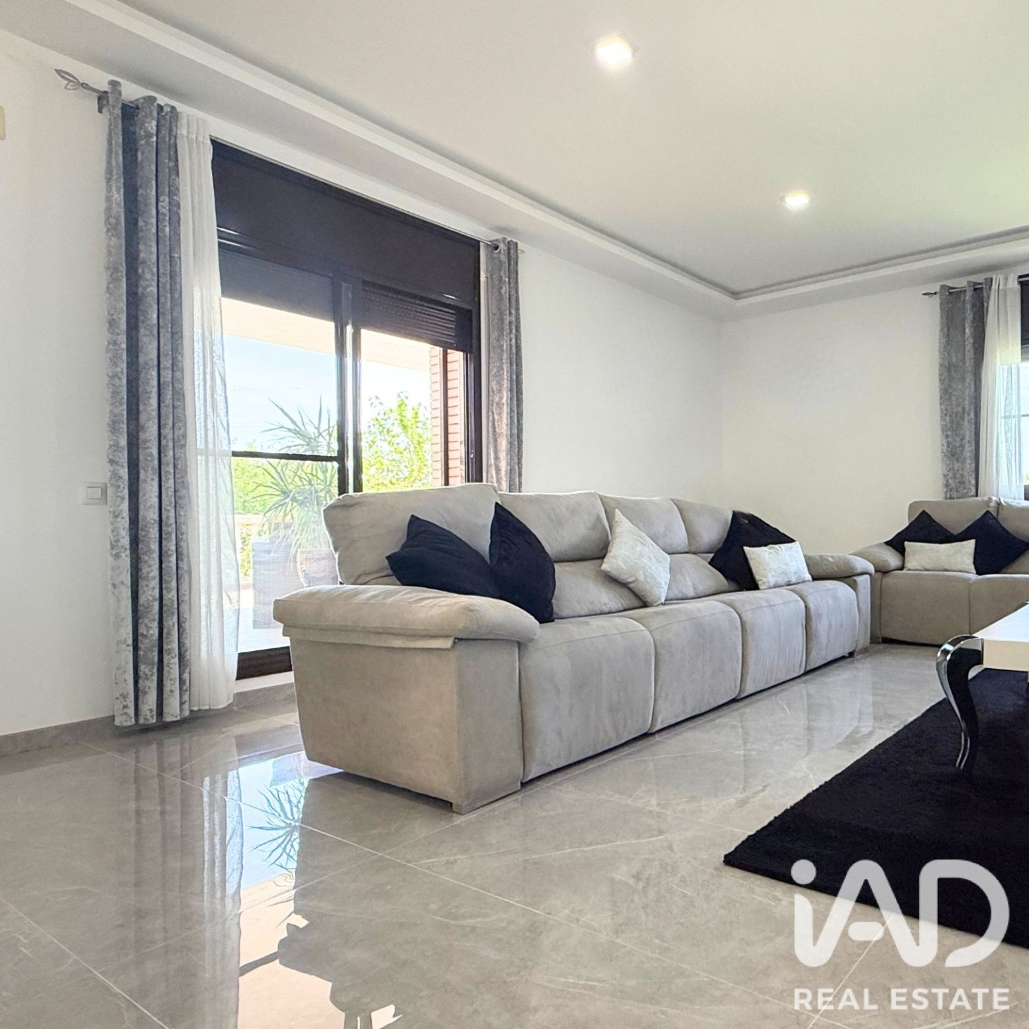 House in Mont-roig del Camp, Tarragona, Spain 5 bedrooms, 421 sq.m. No. 187731