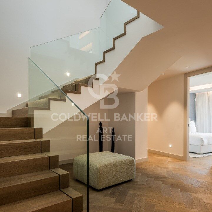 Villa i Marbella, Malaga, Spanien 4 sovrum, 456 kvm. Nr. 156725