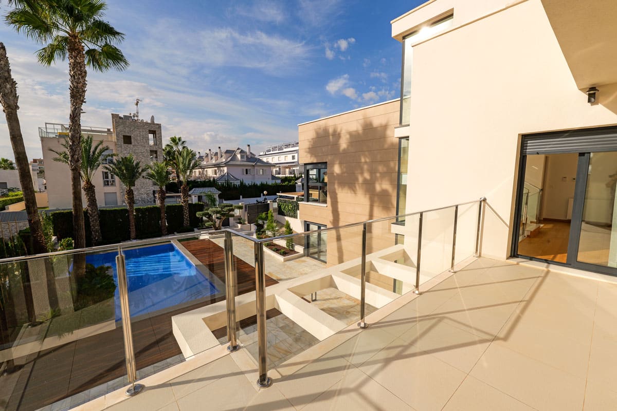 Villa in La Veleta, Alicante, Spanien 3 Schlafzimmer, 430 m2 Nr. 164954