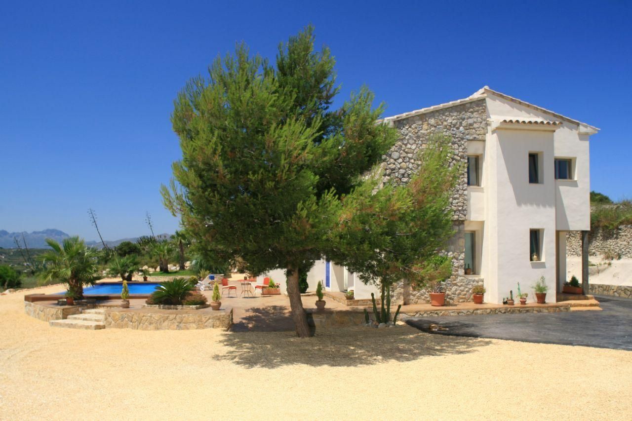 Willa w Moraira, Alicante, Hiszpania 3 sypialnie, 400 mkw. nr 95716