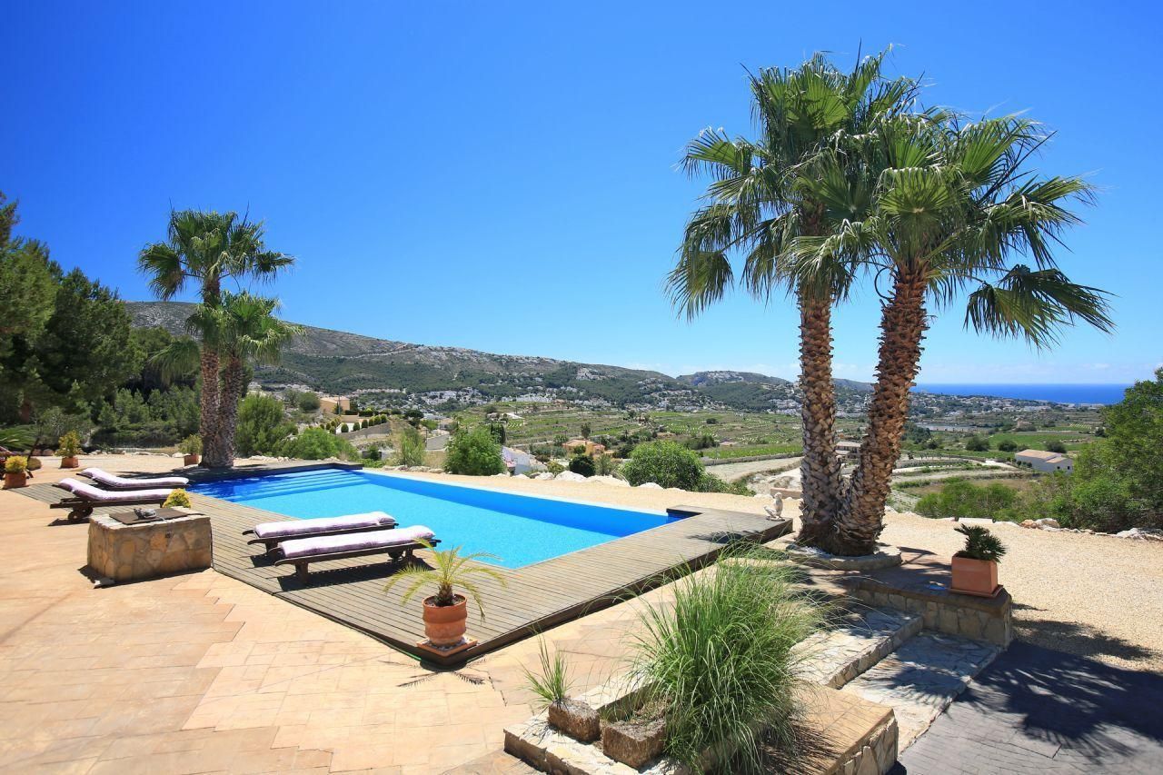 Willa w Moraira, Alicante, Hiszpania 3 sypialnie, 400 mkw. nr 95716