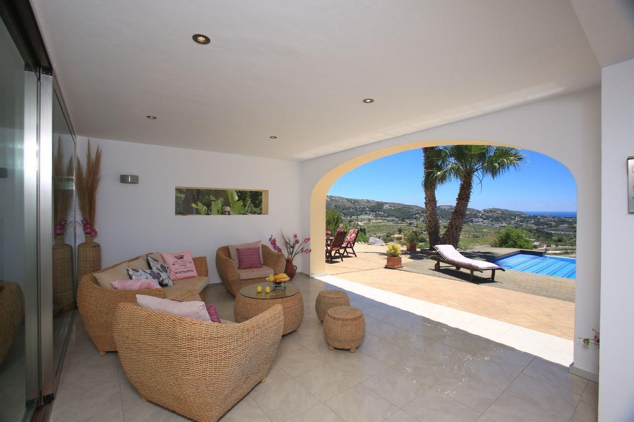 Willa w Moraira, Alicante, Hiszpania 3 sypialnie, 400 mkw. nr 95716