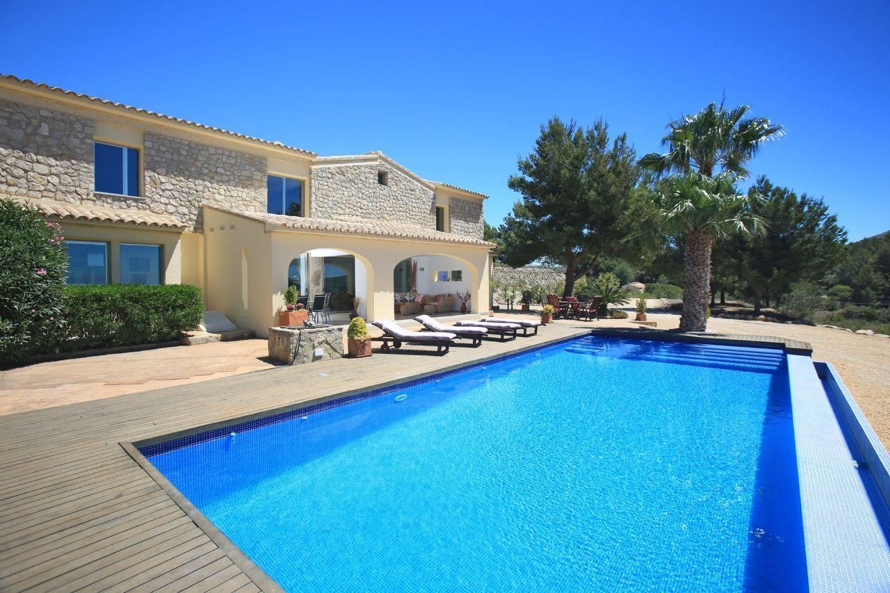 Willa w Moraira, Alicante, Hiszpania 3 sypialnie, 400 mkw. nr 95716