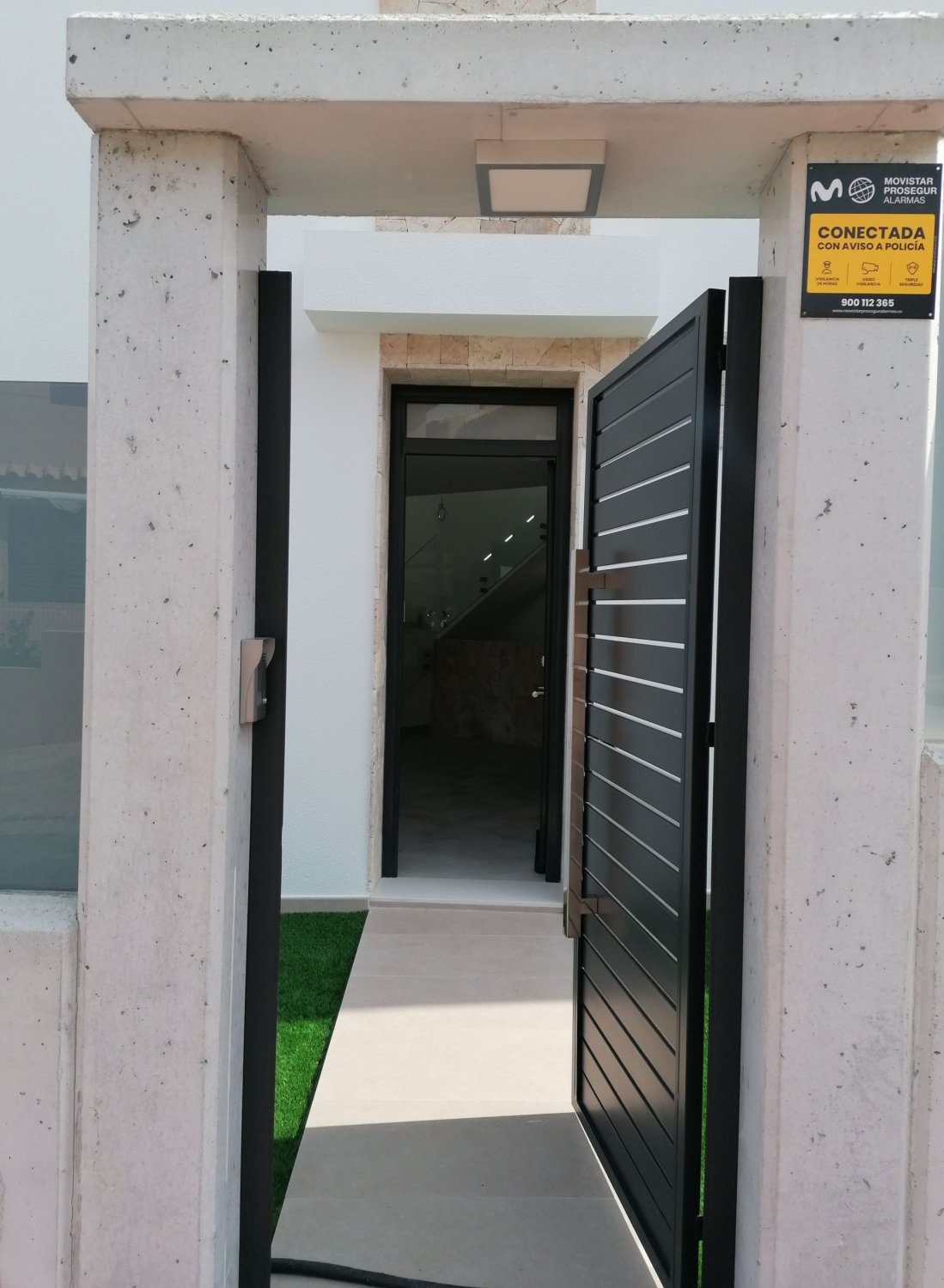 Hus i Torrevieja, Alicante, Spanien 3 sovrum, 175 kvm. Nr. 95720
