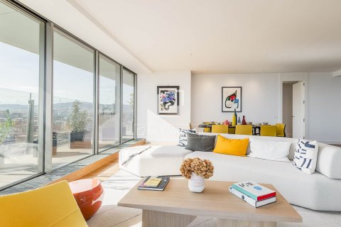 Apartament w Barcelona, Hiszpania 3 sypialnie, 194 mkw. nr 164336