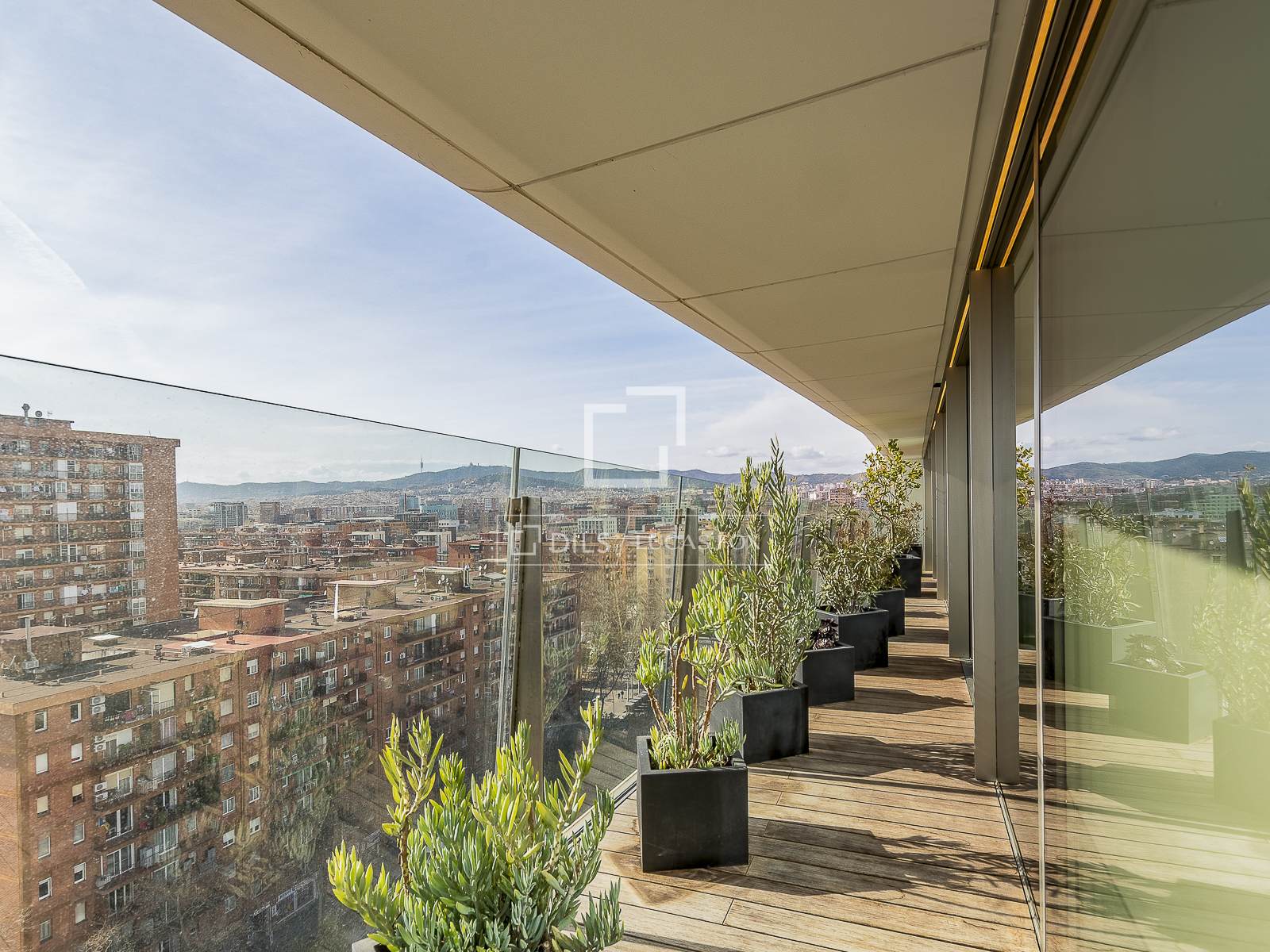 Apartment à Barcelona, Espagne 3 chambres, 194 m2 No. 164336