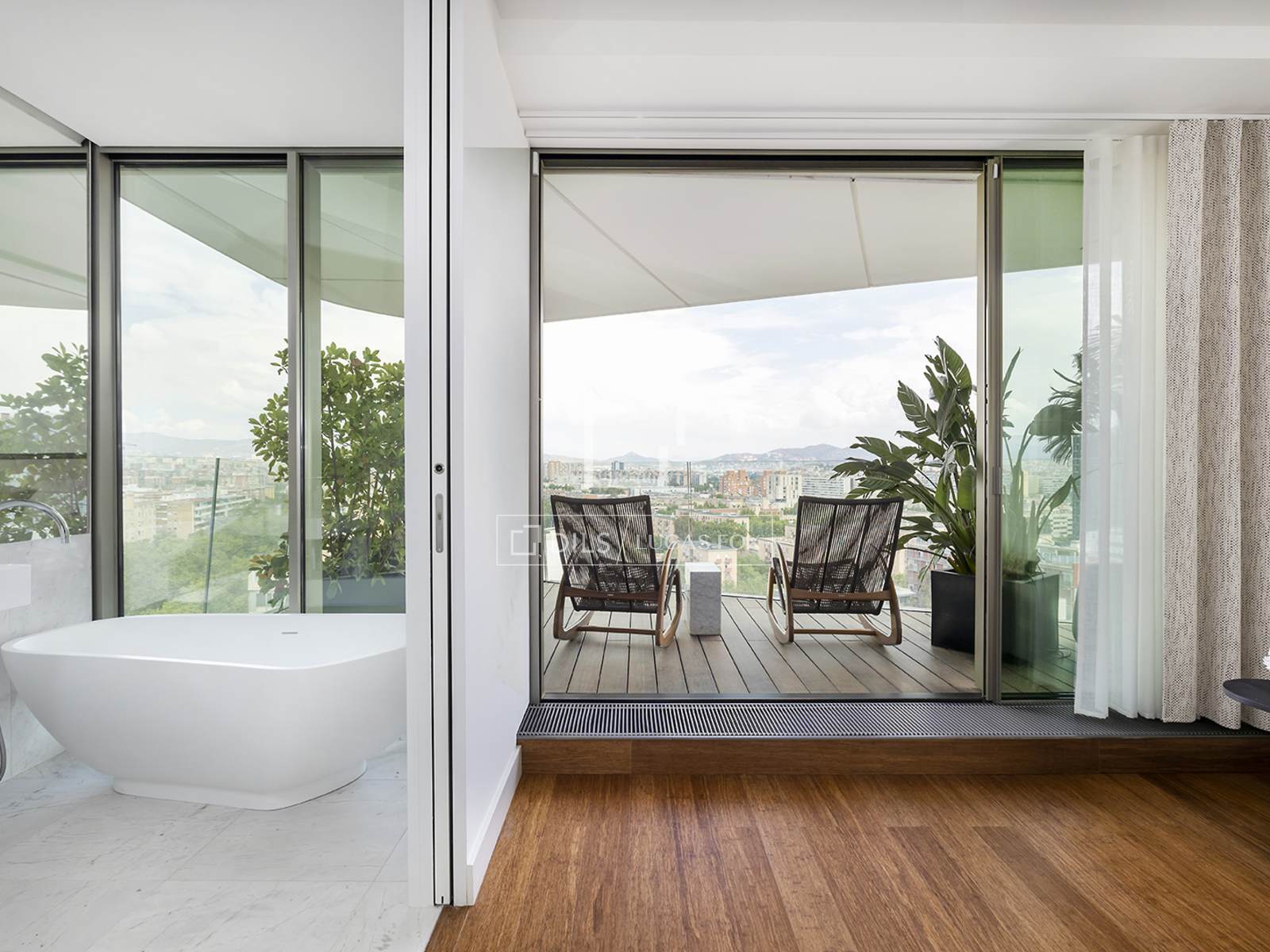 Dzīvoklis Barcelona, Spānijā 3 istabas, 185 m2 Nr. 164333