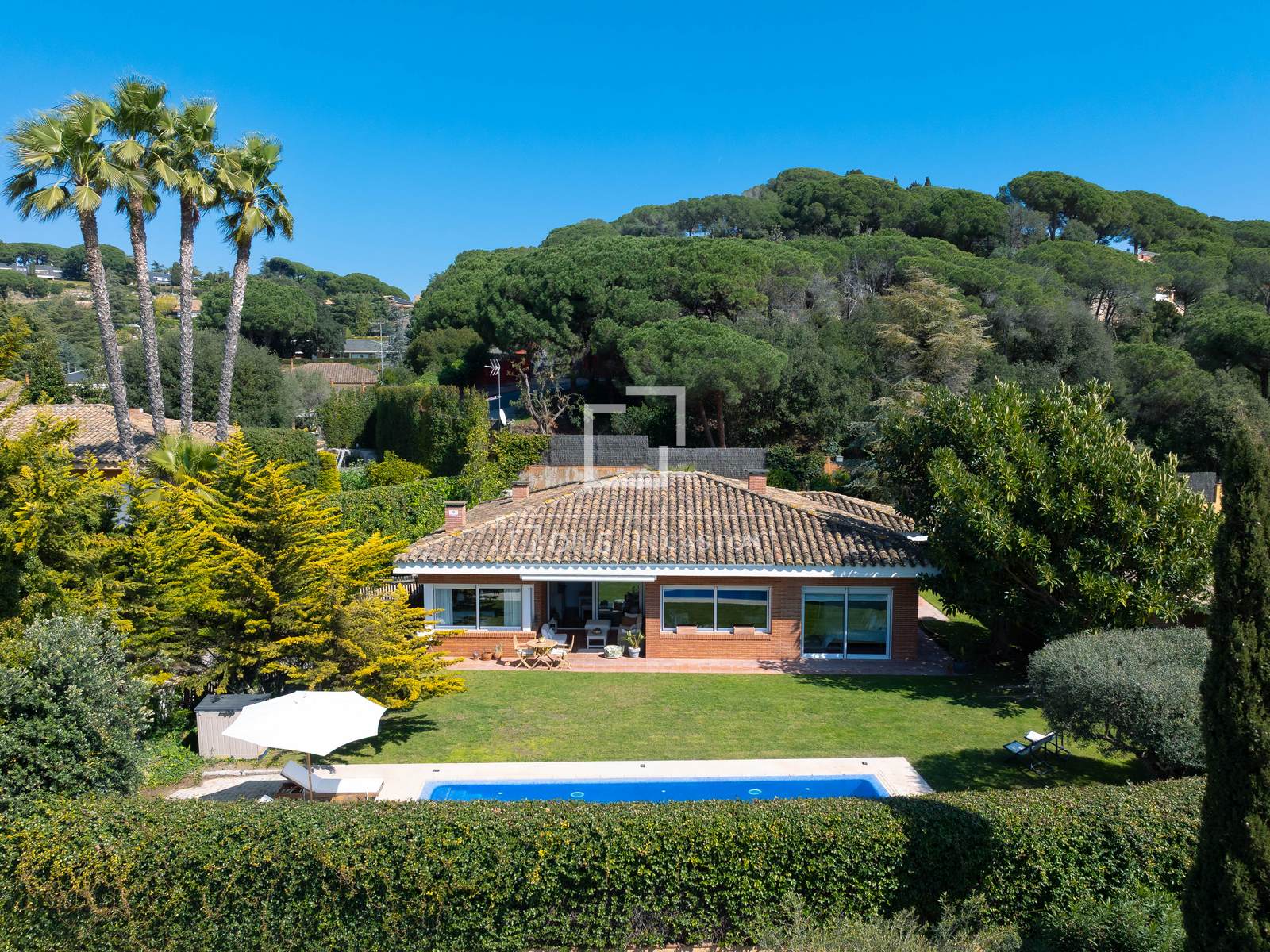 Villa Sant Vicenc De Montalt, Barcelona, Spānijā 4 istabas, 451 m2 Nr. 164334