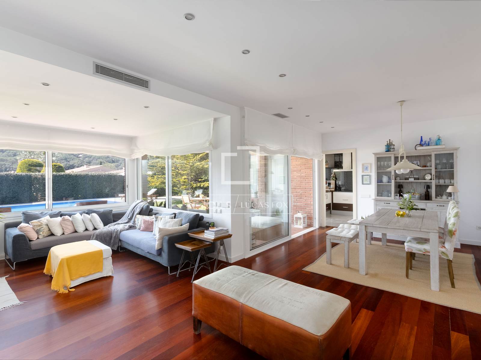 Villa Sant Vicenc De Montalt, Barcelona, Spānijā 4 istabas, 451 m2 Nr. 164334