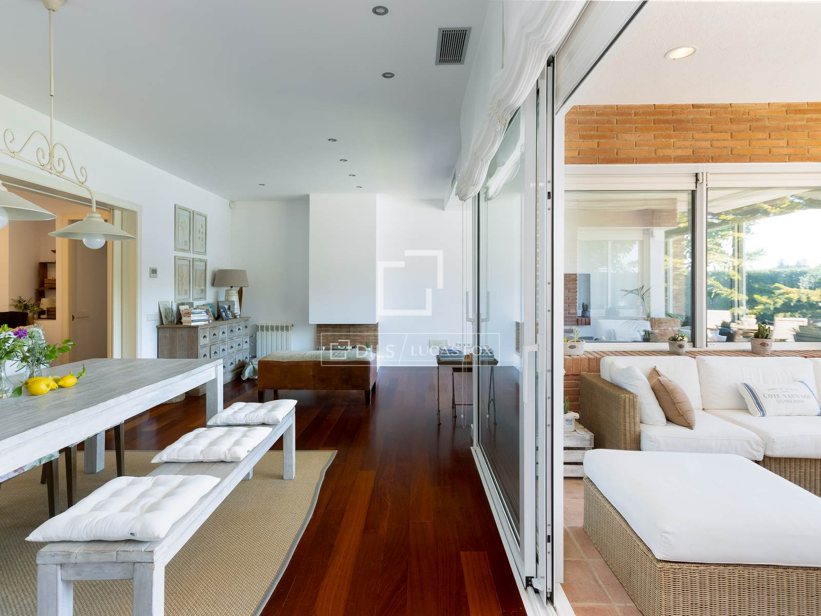 Villa Sant Vicenc De Montalt, Barcelona, Spānijā 4 istabas, 451 m2 Nr. 164334