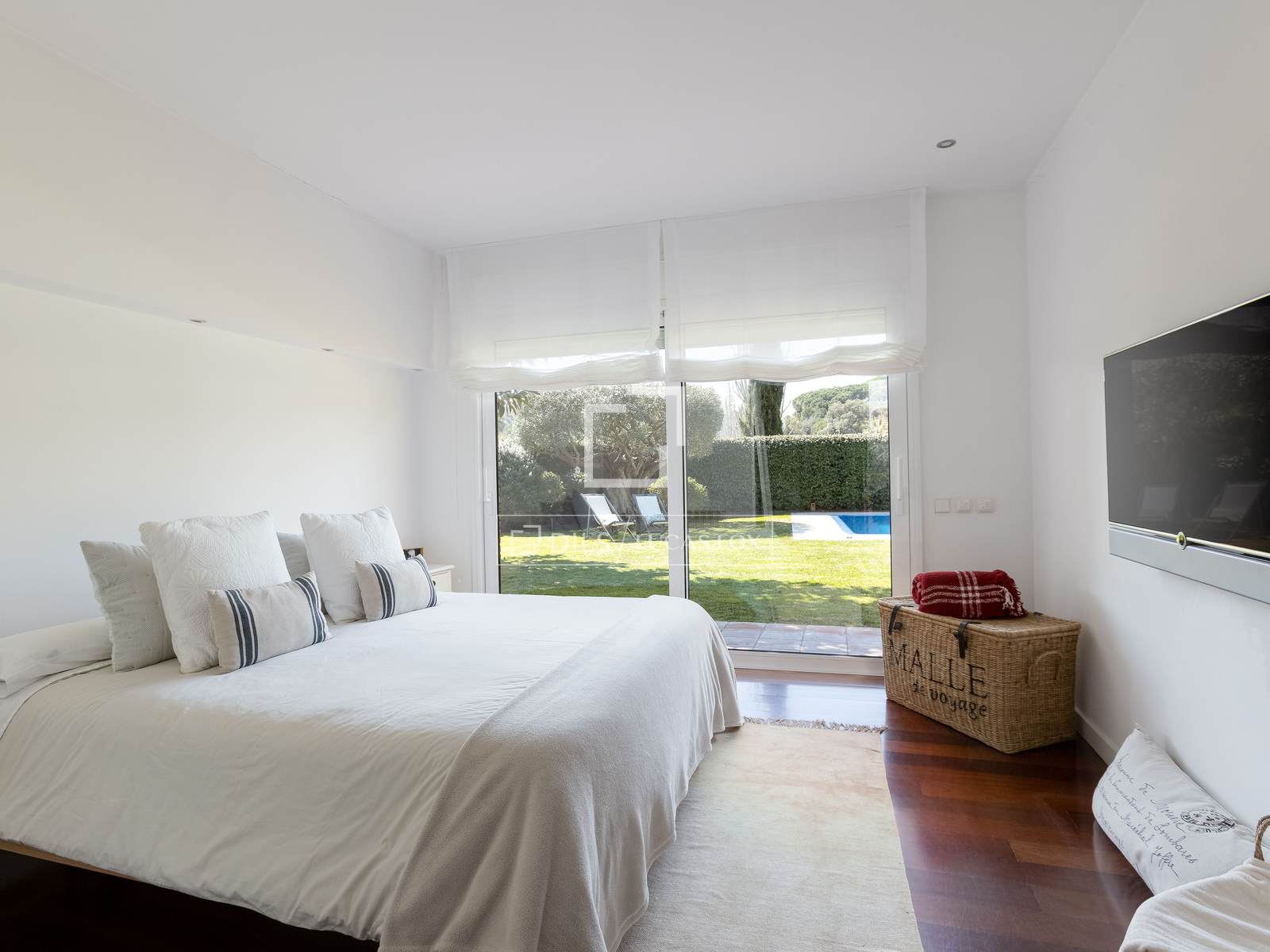 Villa Sant Vicenc De Montalt, Barcelona, Spānijā 4 istabas, 451 m2 Nr. 164334