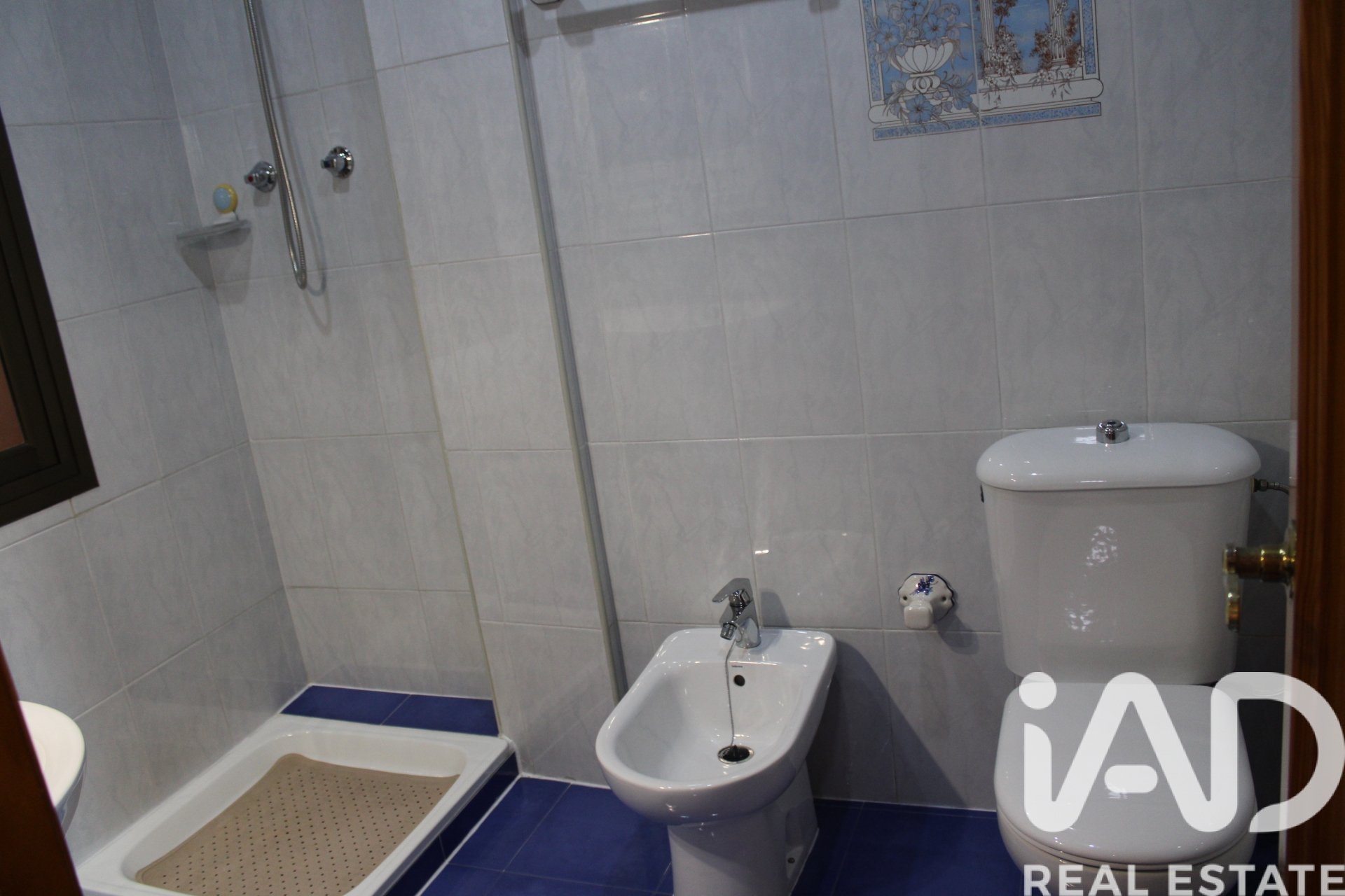 Casa a Dos Hermanas, Seville, Spagna 3 camere da letto, 172 mq. N° 173078