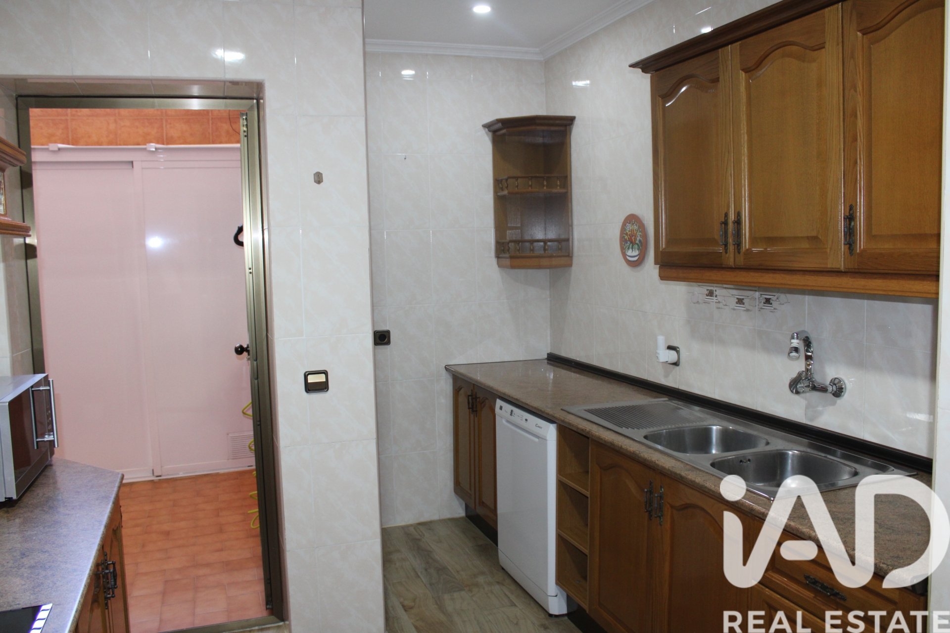 Casa a Dos Hermanas, Seville, Spagna 3 camere da letto, 172 mq. N° 173078