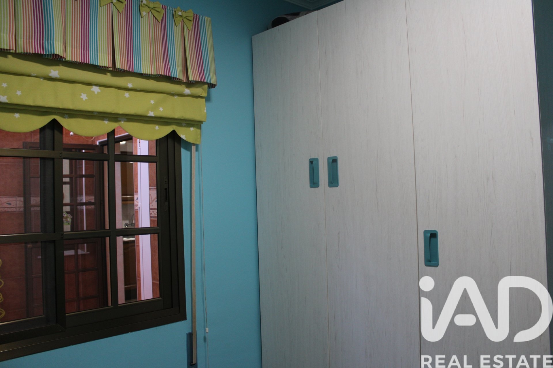 Casa a Dos Hermanas, Seville, Spagna 3 camere da letto, 172 mq. N° 173078