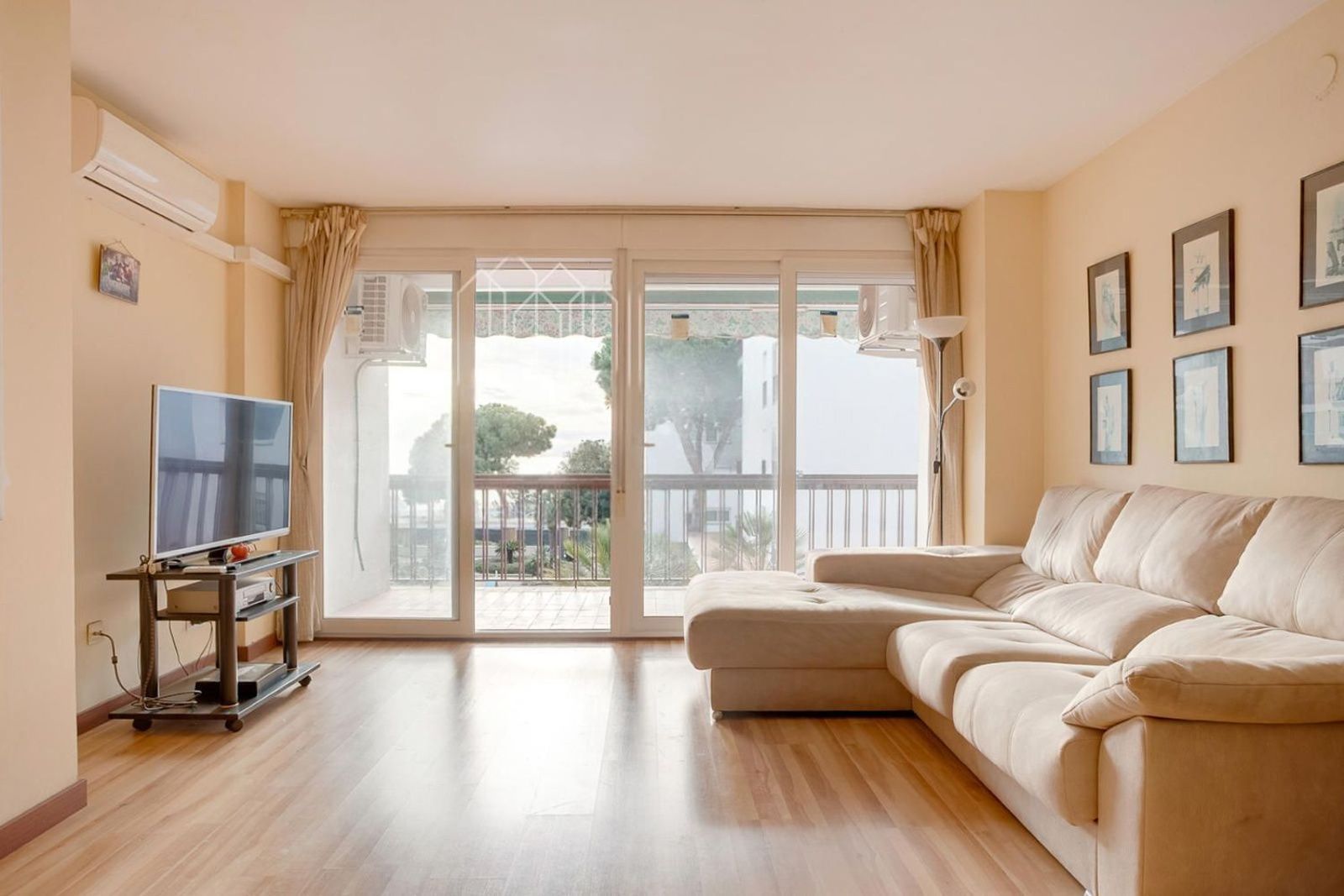 Apartment à Sant Andreu de Llavaneres, Barcelona, Espagne 3 chambres, 125 m2 No. 164945