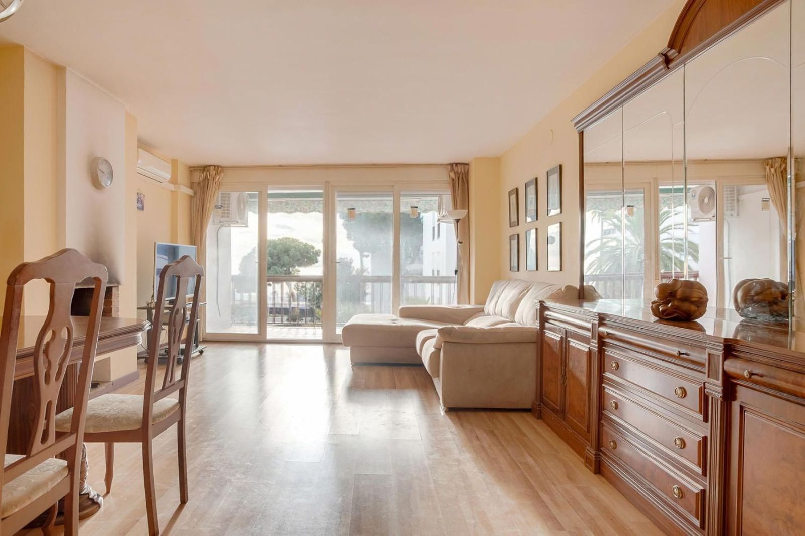 Apartment à Sant Andreu de Llavaneres, Barcelona, Espagne 3 chambres, 125 m2 No. 164945