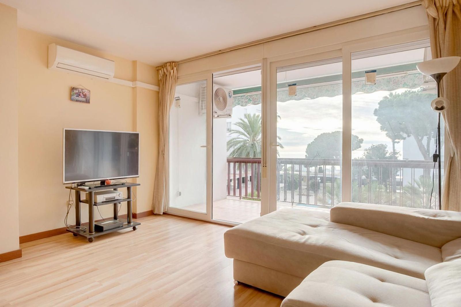 Apartment à Sant Andreu de Llavaneres, Barcelona, Espagne 3 chambres, 125 m2 No. 164945