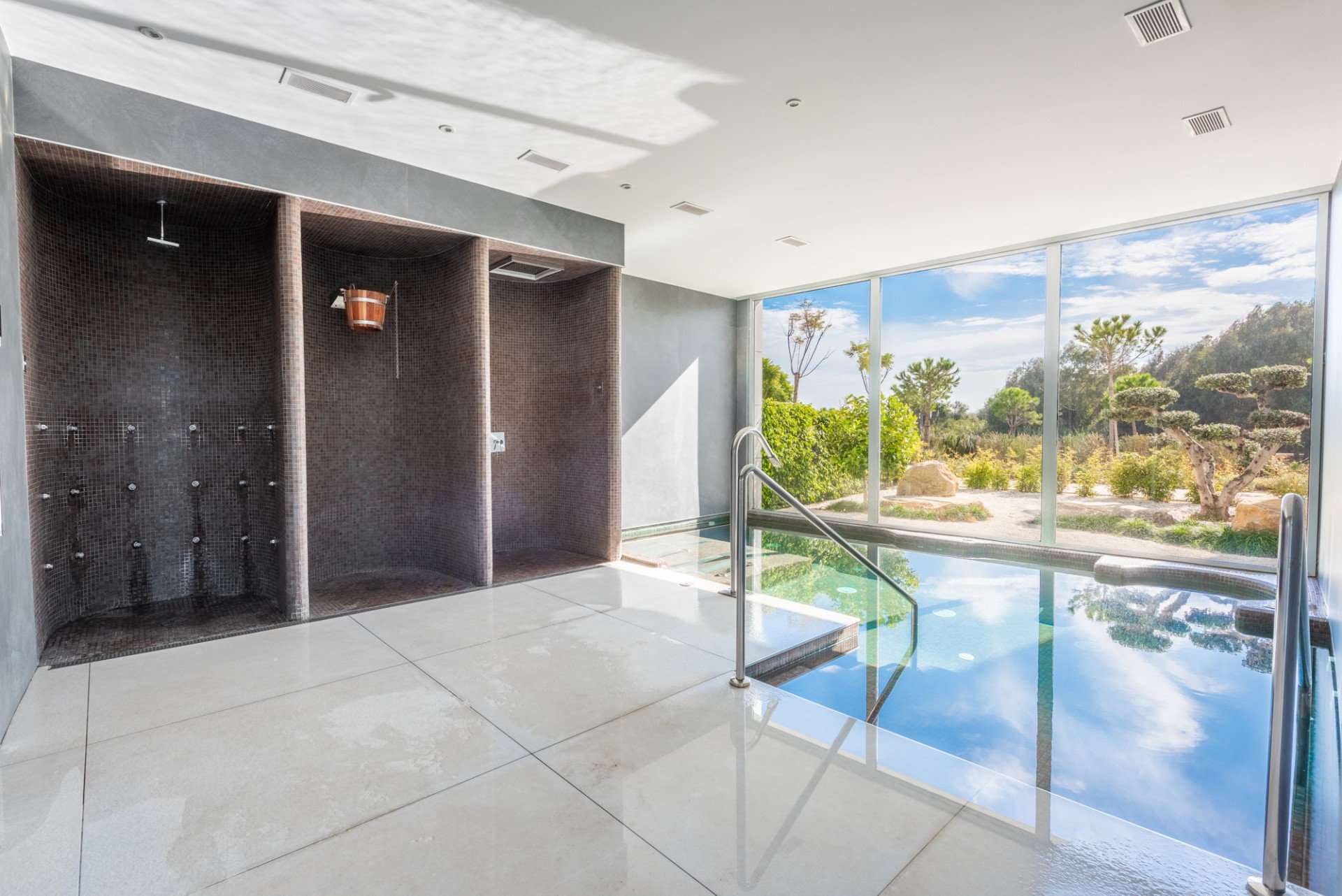 Apartament w Estepona, Malaga, Hiszpania 3 sypialnie, 158 mkw. nr 71058