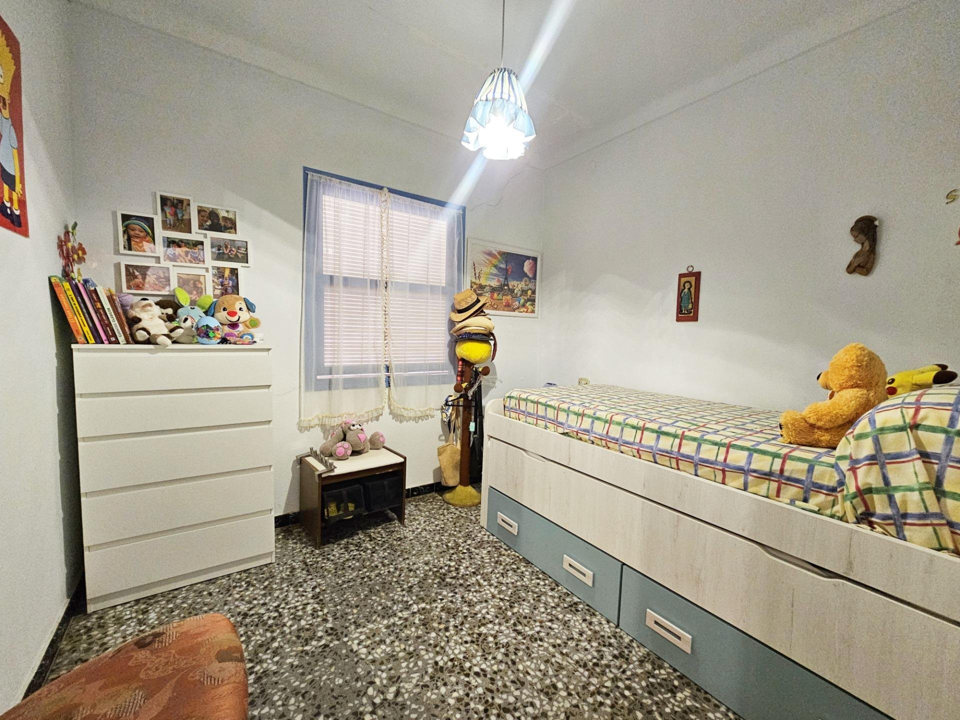 Liikekiinteistö Torrevieja, Alicante, Espanja 7 makuuhuonetta, 466 m2 No. 191810