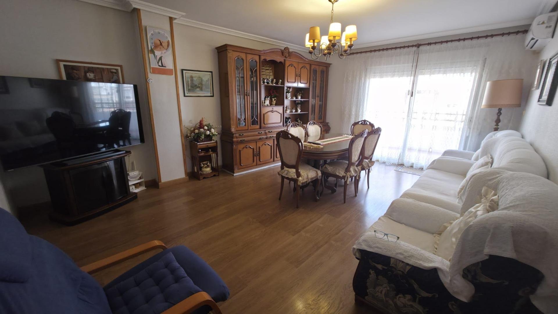 Wohnung in Torrevieja, Alicante, Spanien 3 Schlafzimmer, 129 m2 Nr. 191809