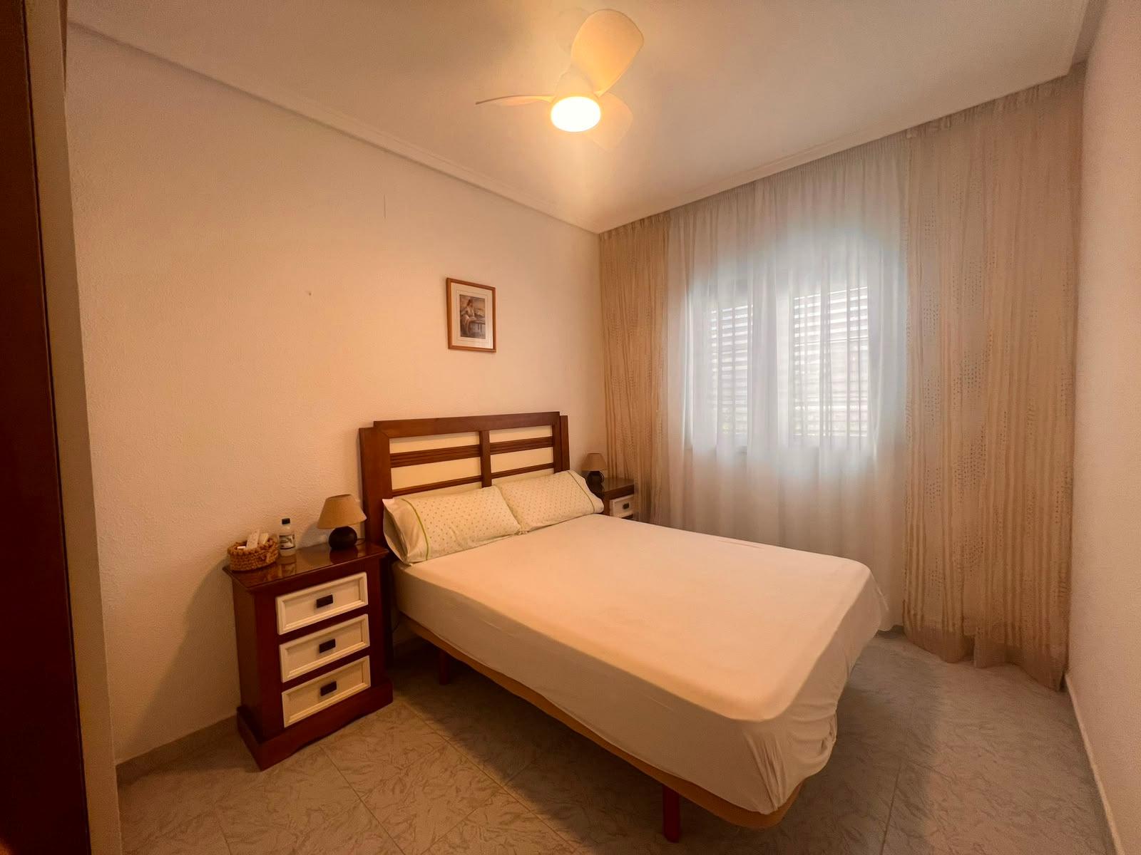 Bungalow a Torrevieja, Alicante, Spagna 2 camere da letto, 53 mq. N° 191811