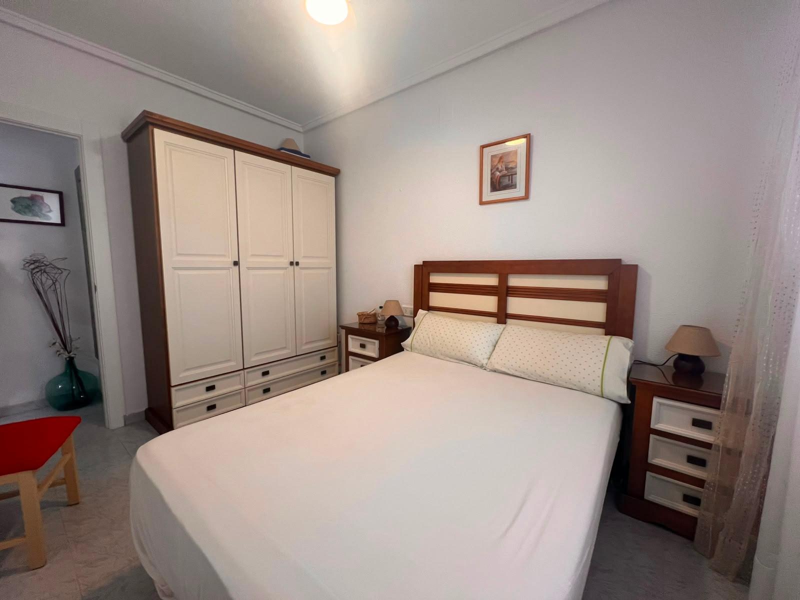 Bungalow a Torrevieja, Alicante, Spagna 2 camere da letto, 53 mq. N° 191811
