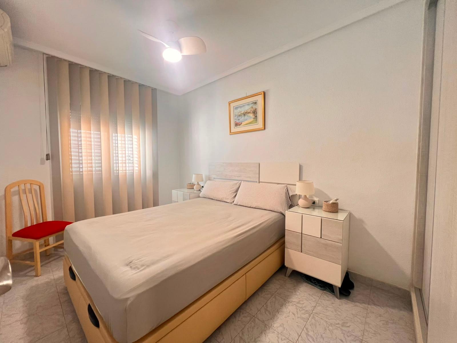 Bungalow a Torrevieja, Alicante, Spagna 2 camere da letto, 53 mq. N° 191811