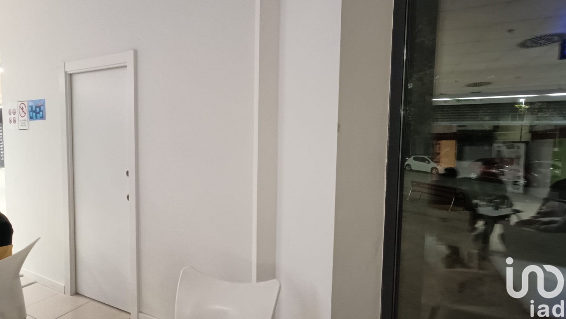 Propiedad comercial en Les Roquetes, Barcelona, España 399 m2 No. 154315