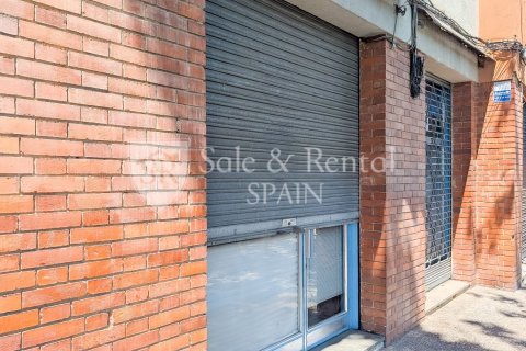 Commercial property in Girona, Spain 83 sq.m. No. 186220
