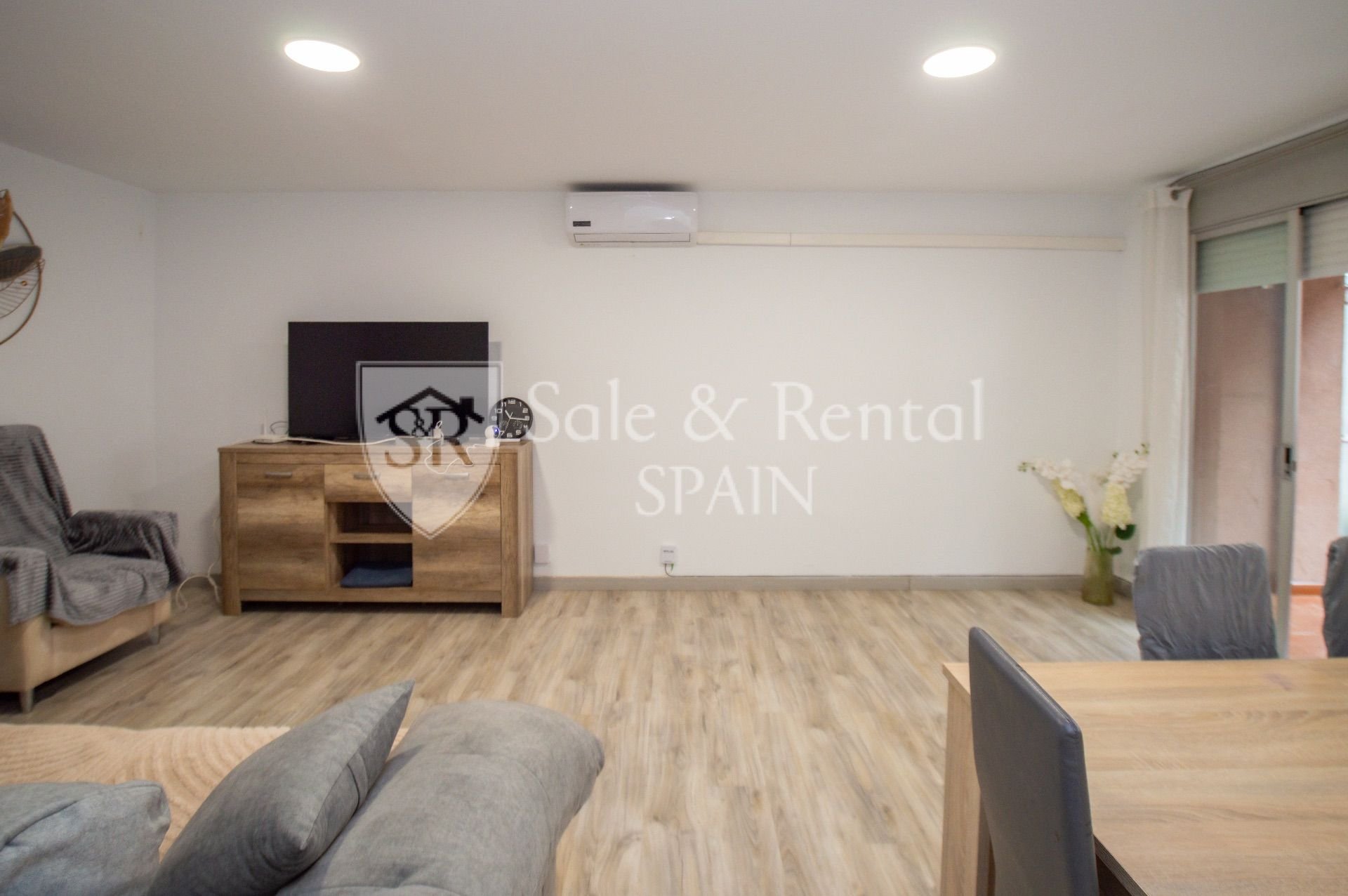 Wohnung in Blanes, Girona, Spanien 2 Schlafzimmer, 69 m2 Nr. 186221