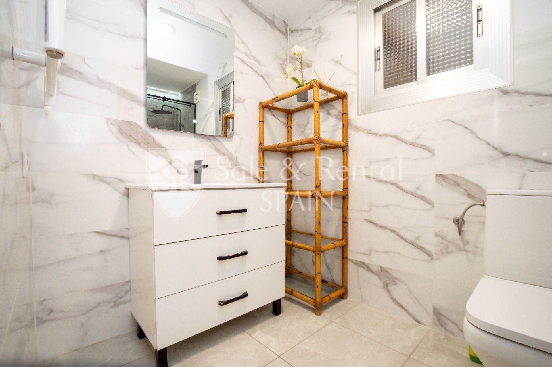 Wohnung in Blanes, Girona, Spanien 2 Schlafzimmer, 69 m2 Nr. 186221