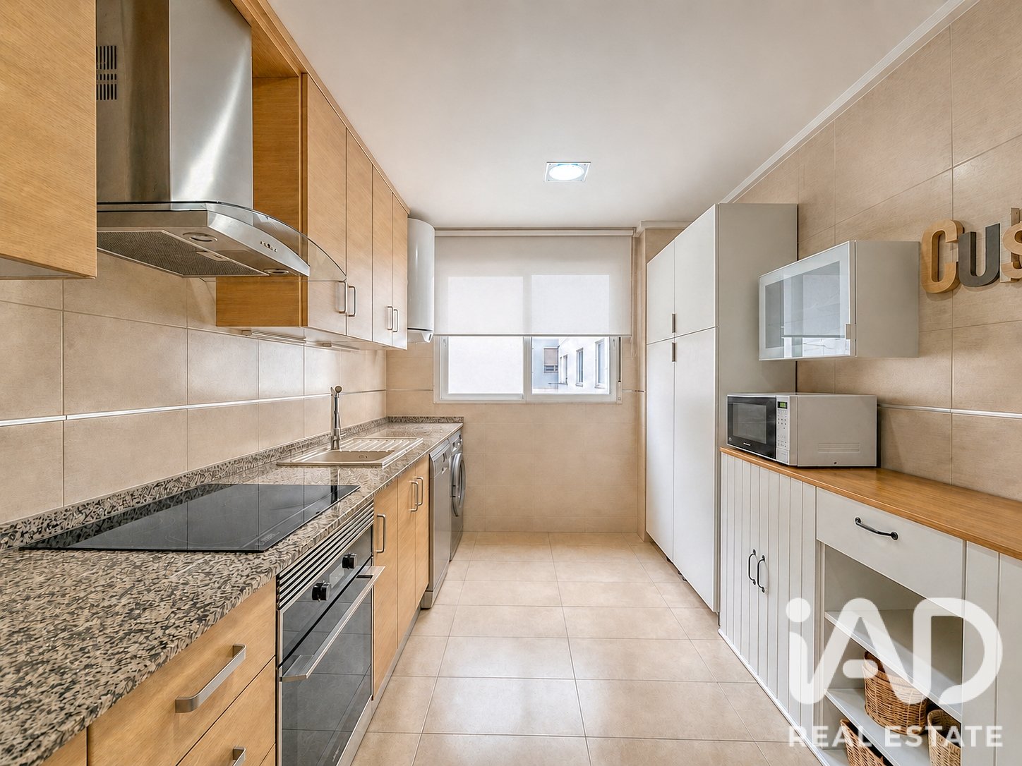 Apartment in Petrer, Alicante, Spain 2 bedrooms, 71 sq.m. No. 188267