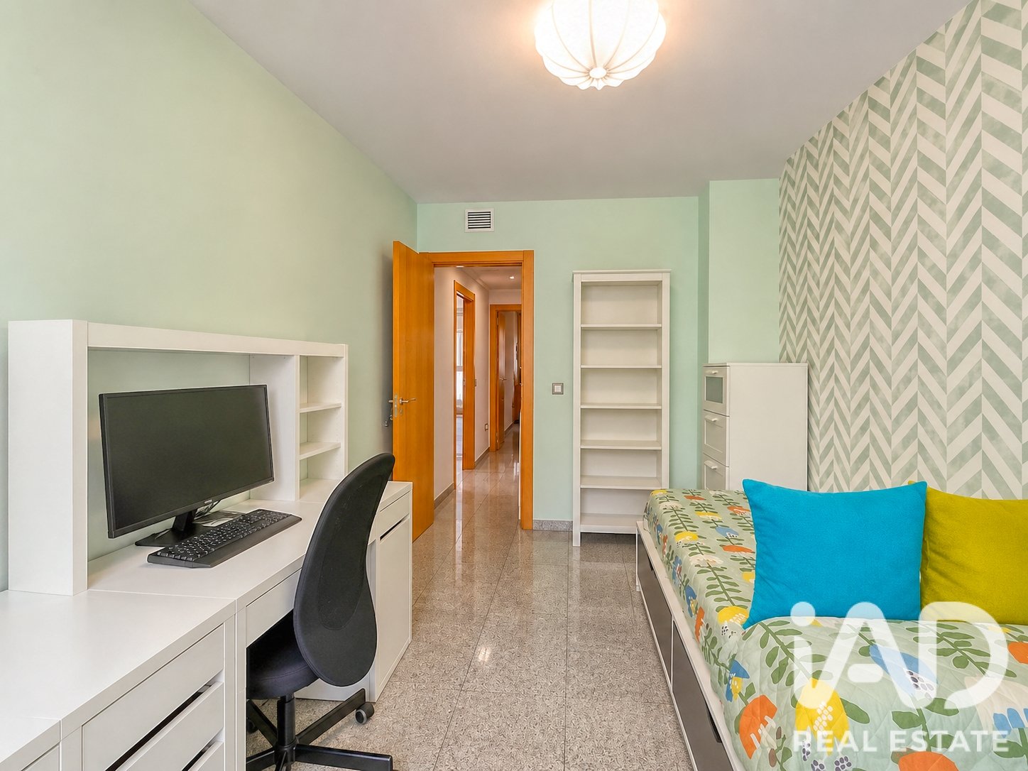 Apartment in Petrer, Alicante, Spain 2 bedrooms, 71 sq.m. No. 188267