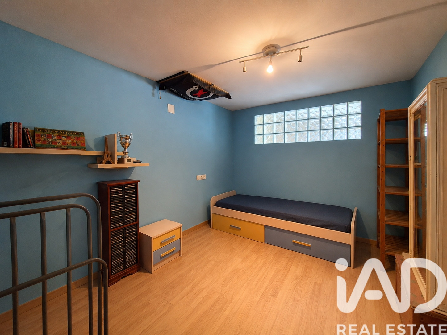 House in Oropesa del Mar, Castellon, Spain 4 bedrooms, 233 sq.m. No. 188271