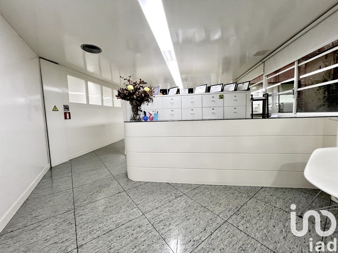 Commercial property in Barcelona, Spain 1 bedroom, 184 sq.m. No. 188472