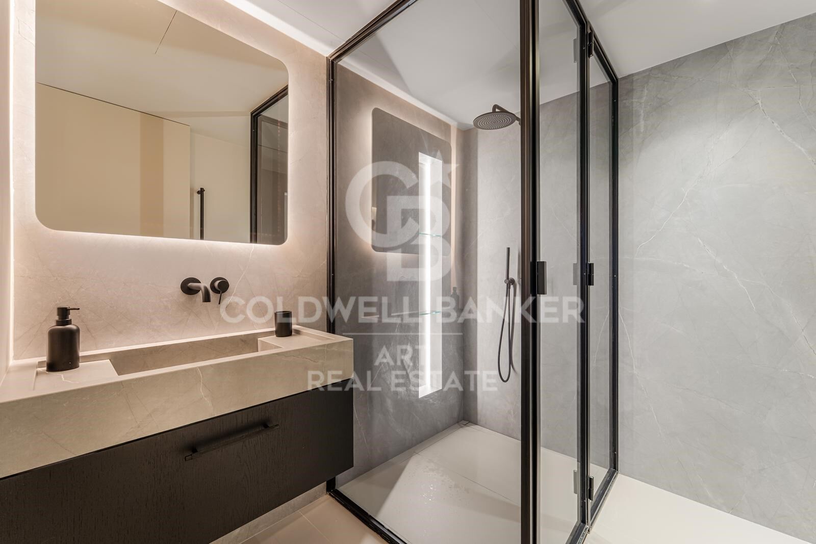 Penthouse w Benahavis, Malaga, Hiszpania 4 sypialnie, 253 mkw. nr 157559