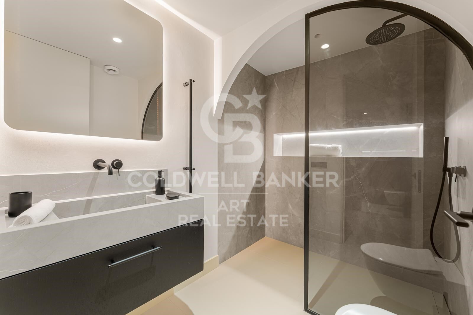 Penthouse w Benahavis, Malaga, Hiszpania 4 sypialnie, 253 mkw. nr 157559