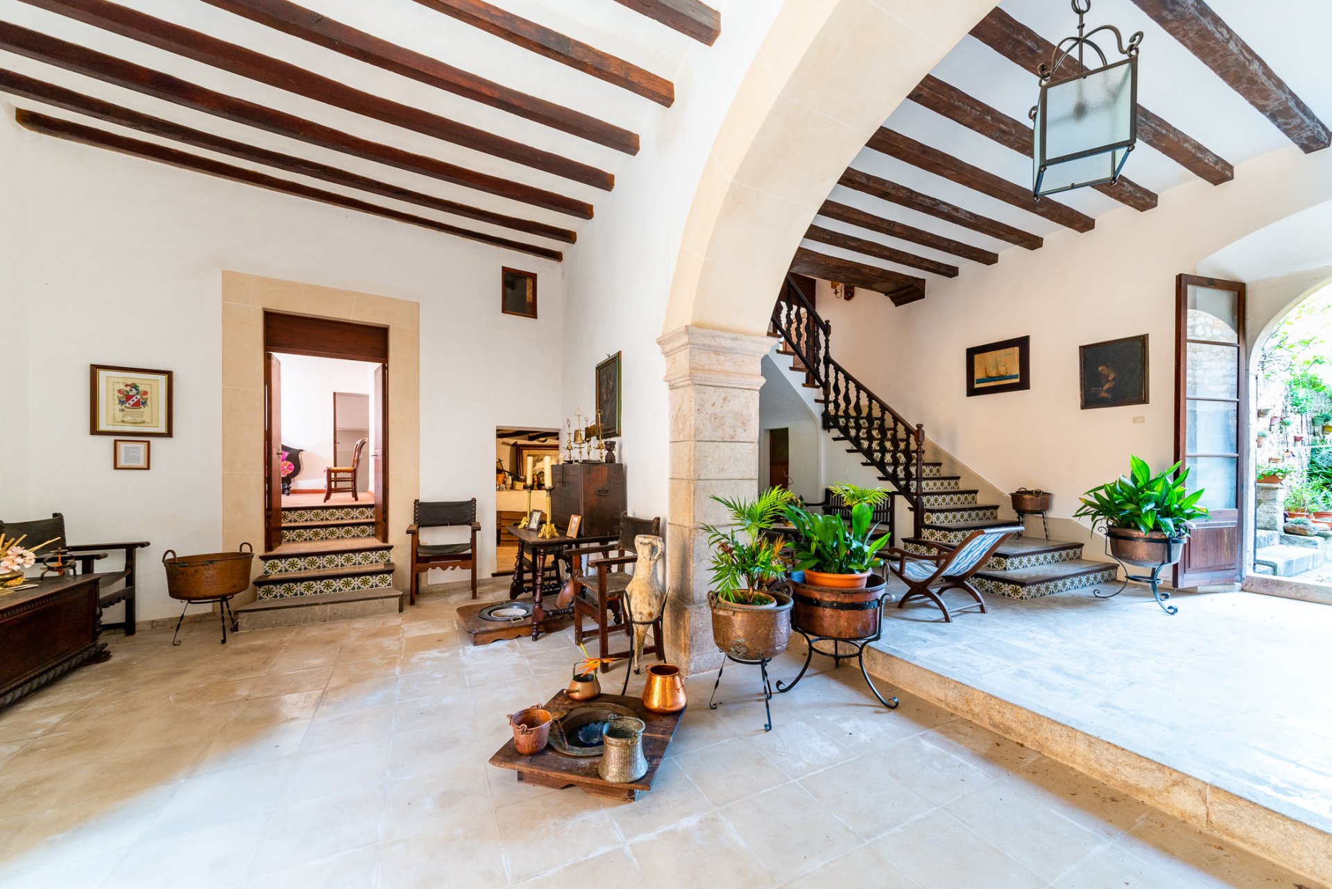 Villa in Fornalutx, Mallorca, Spain 8 bedrooms, 1560 sq.m. No. 139206