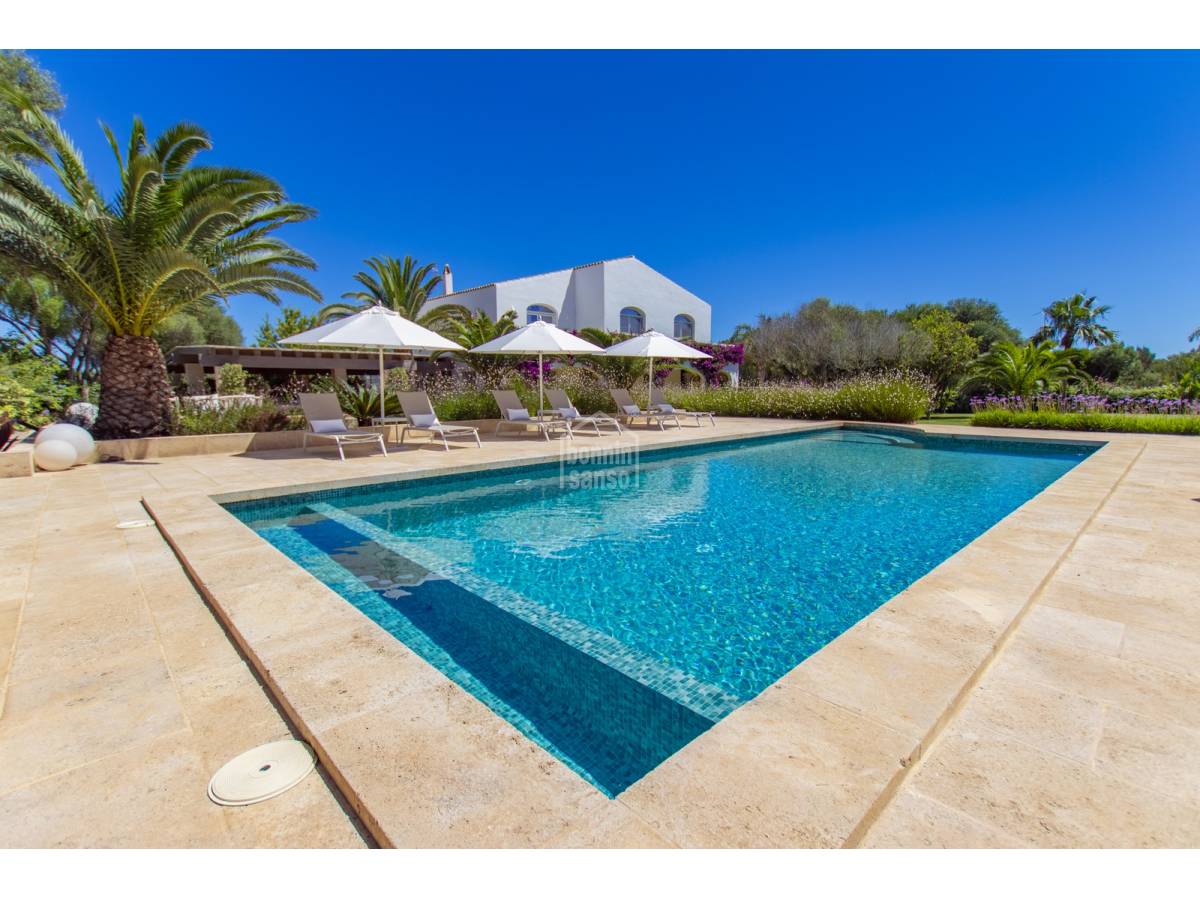 Villa in Sant Lluis, Menorca, Spain 4 bedrooms, 499 sq.m. No. 139204
