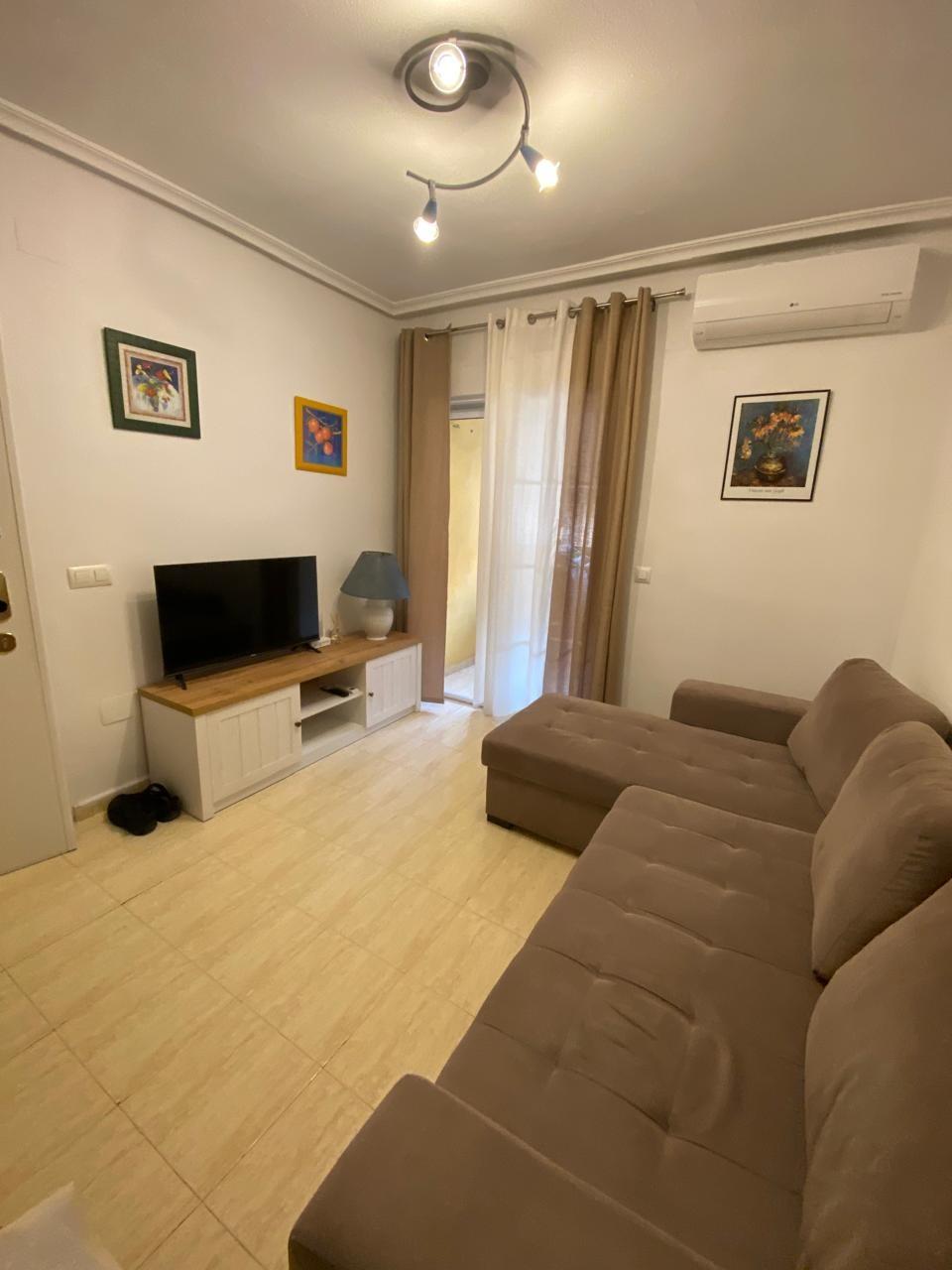 Appartamento a Torrevieja, Alicante, Spagna 1 camera da letto, 55 mq. N° 183099