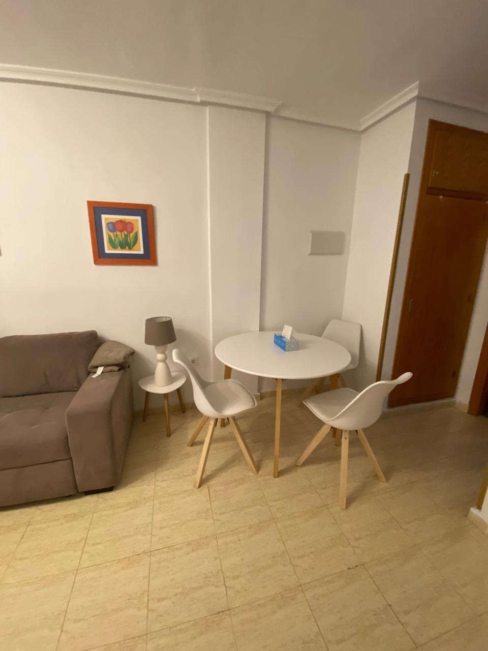 Appartamento a Torrevieja, Alicante, Spagna 1 camera da letto, 55 mq. N° 183099