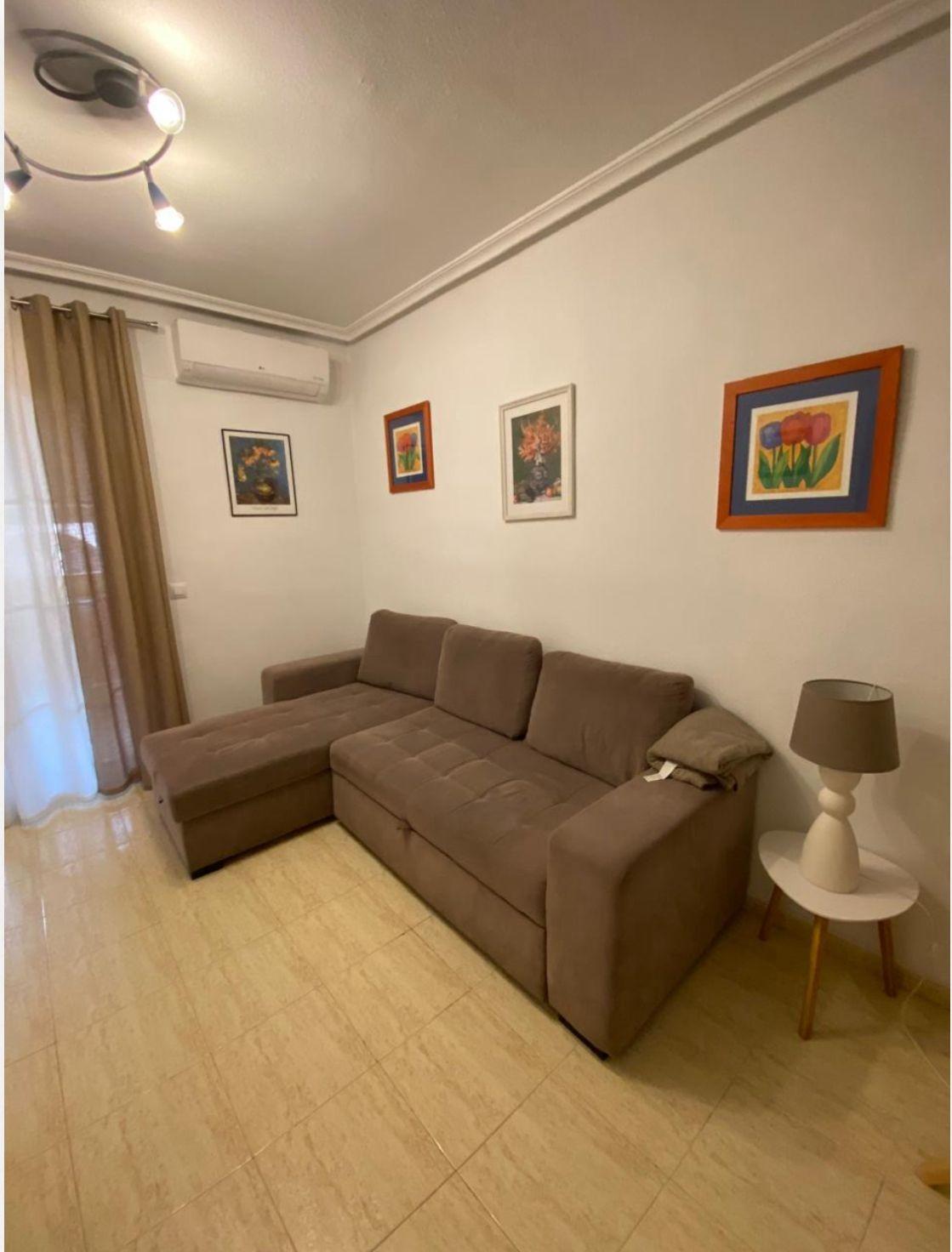 Appartamento a Torrevieja, Alicante, Spagna 1 camera da letto, 55 mq. N° 183099