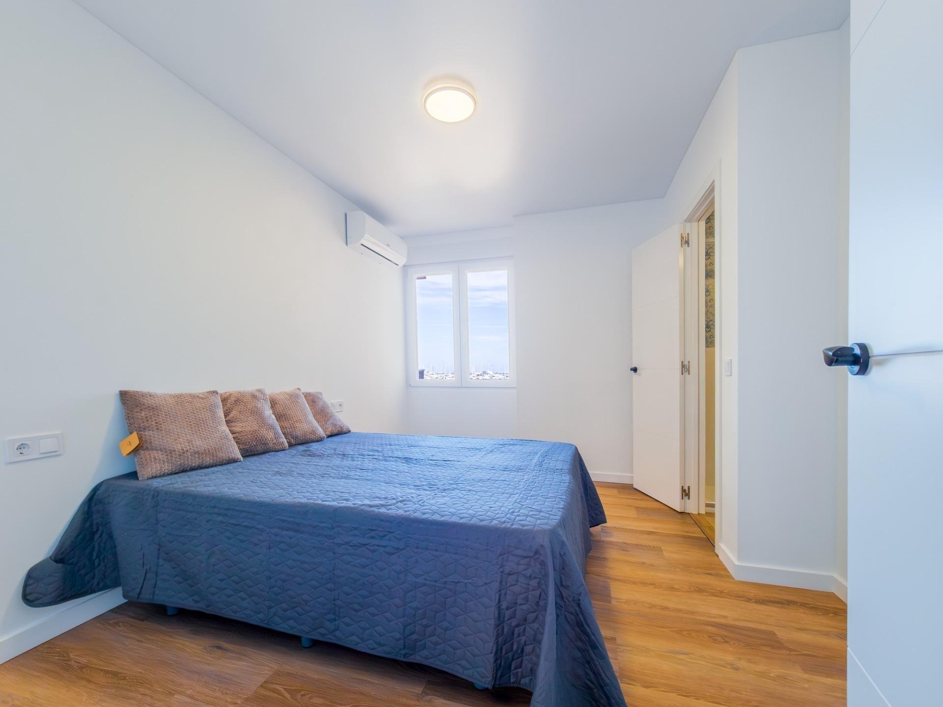 Dzīvoklis Torrevieja, Alicante, Spānijā 2 istabas, 77 m2 Nr. 139778