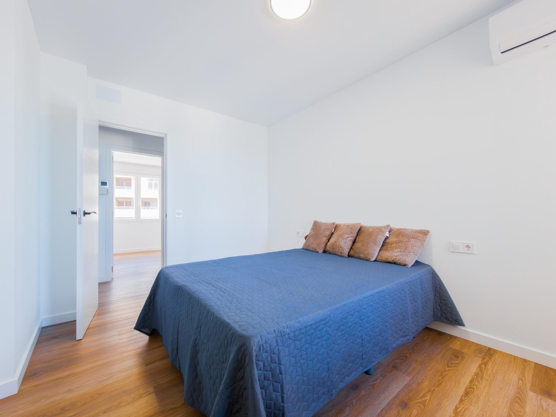 Dzīvoklis Torrevieja, Alicante, Spānijā 2 istabas, 77 m2 Nr. 139778