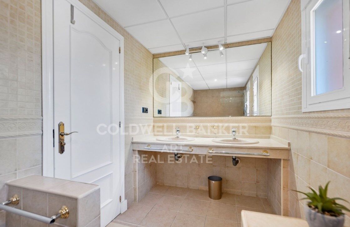 Villa i Sotogrande, Cadiz, Spanien 5 sovrum, 509 kvm. Nr. 157345